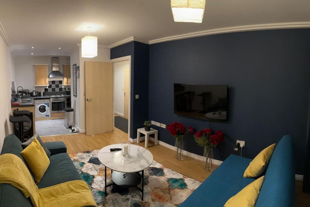 Entire Flat In Ealing Londres Exterior foto